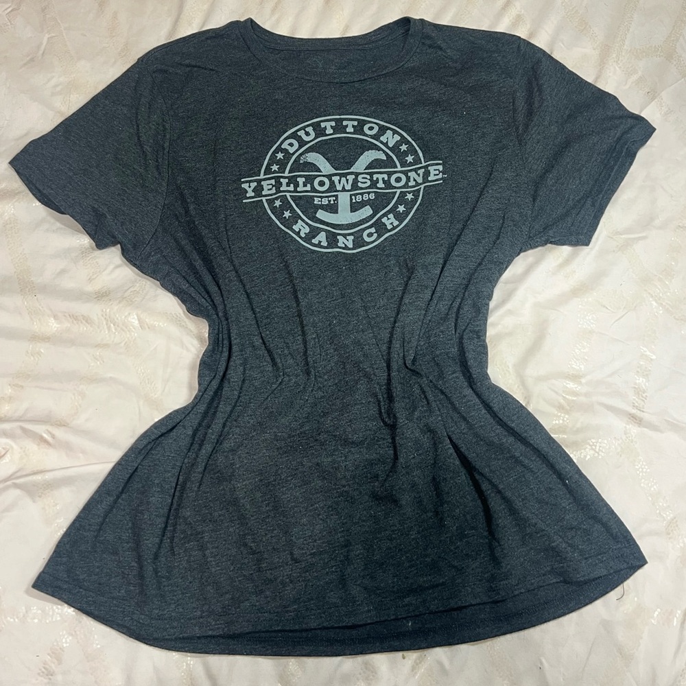 Yellowstone Dutton Ranch T shirt